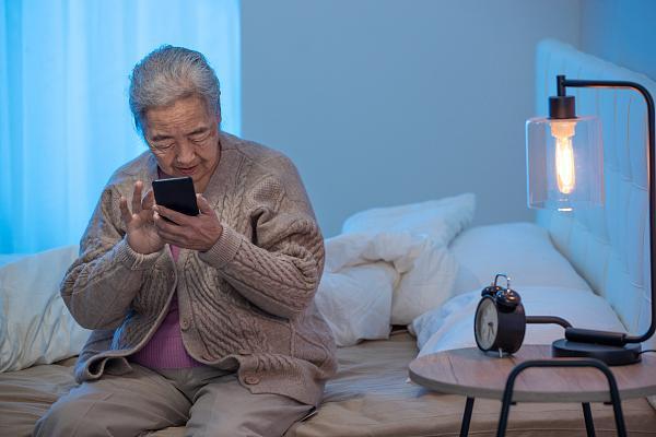 老年人号码选择有讲究，吉凶测试帮你避开雷区